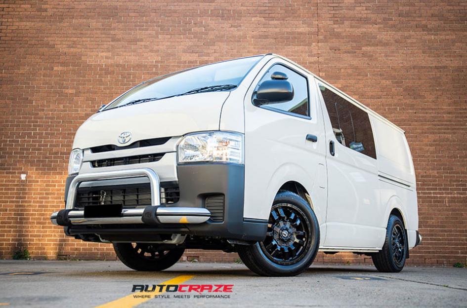 TOYOTA-HIACE-SLEDGE-MATTE-BLACK